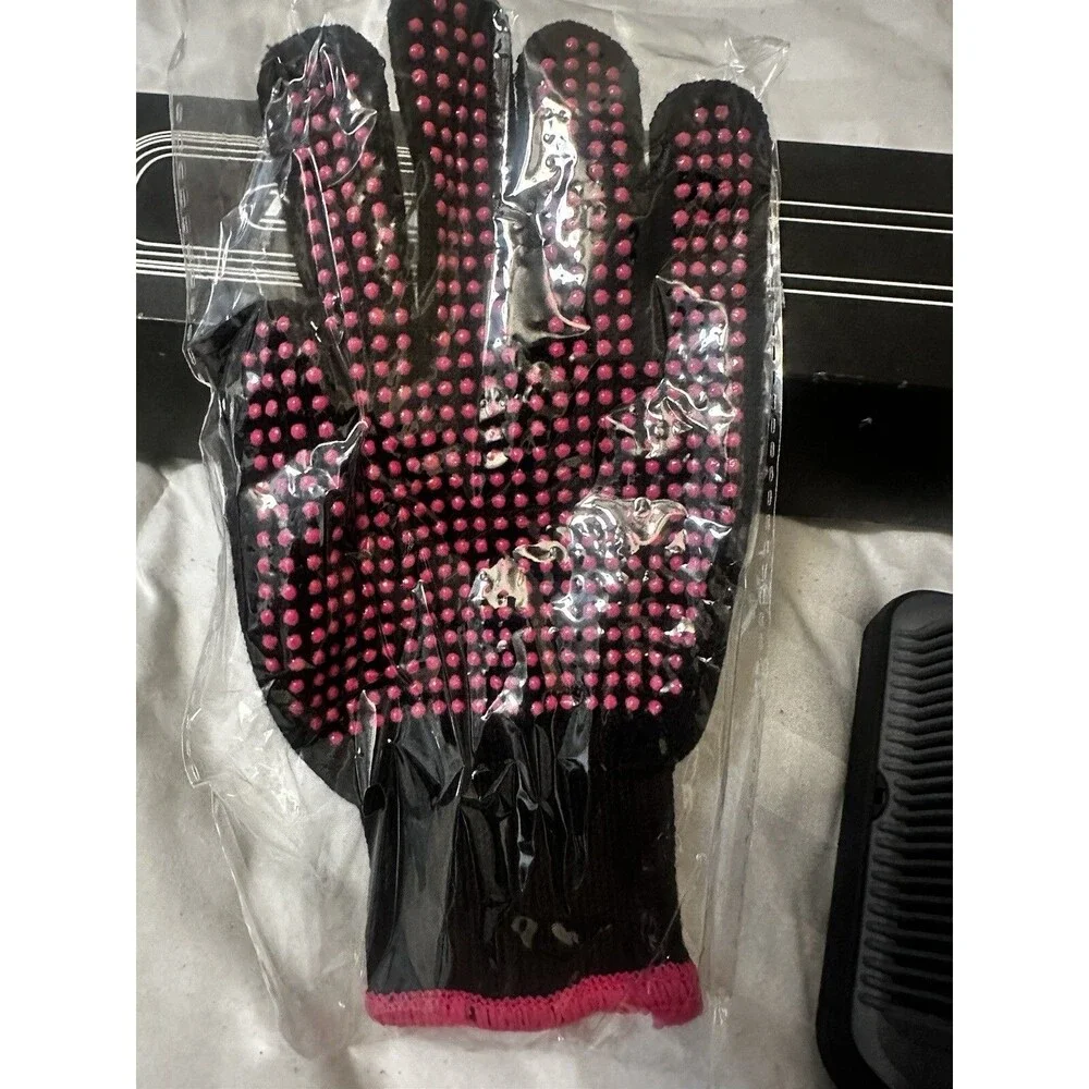 Tebrigo Hair Straightener Brush Heat Styling Tool Corded. Black Pink Open Box